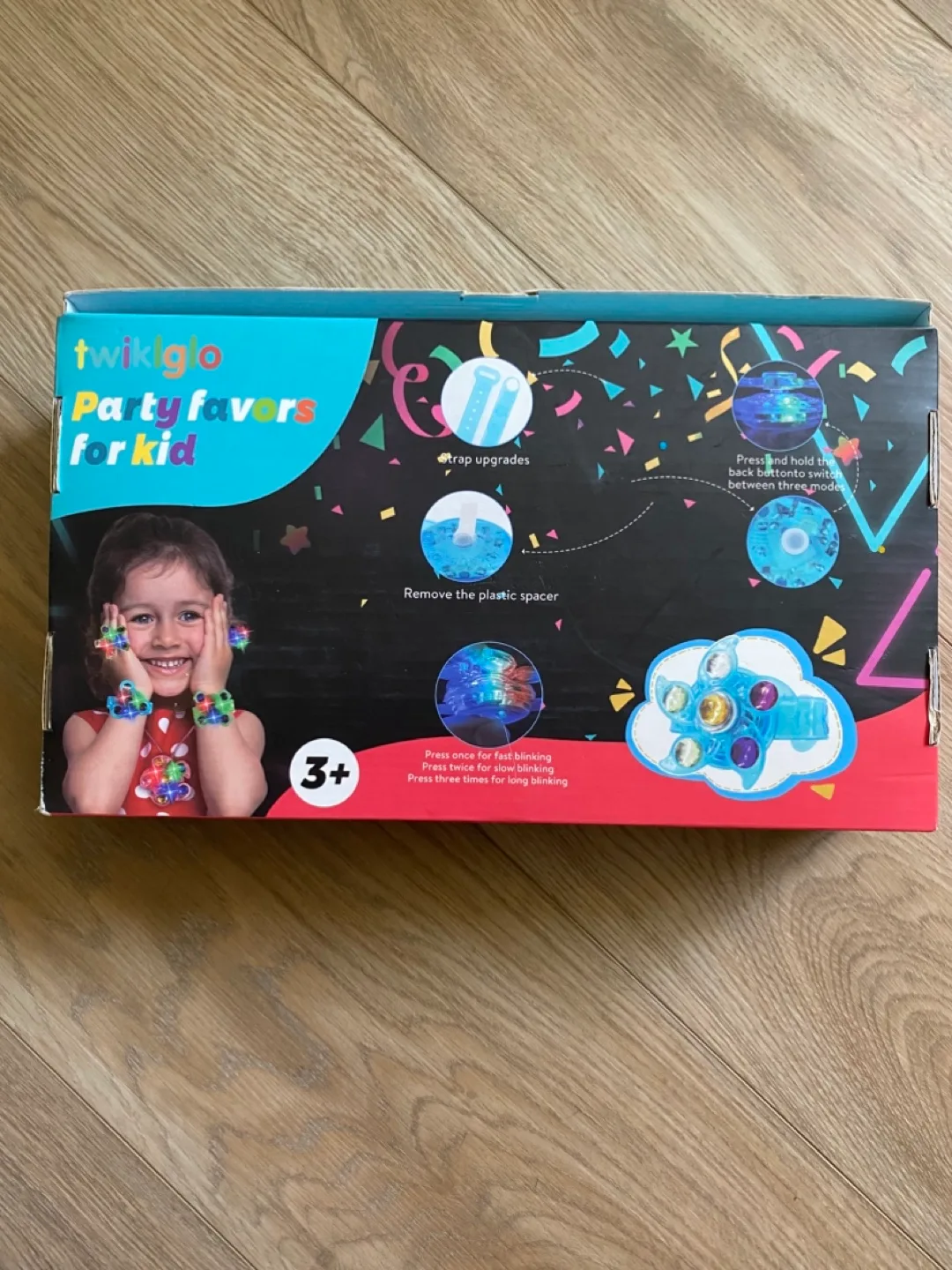 Twklglo LED Fidget Spinner Party Favours for Kids (36 pieces) thumbnail
