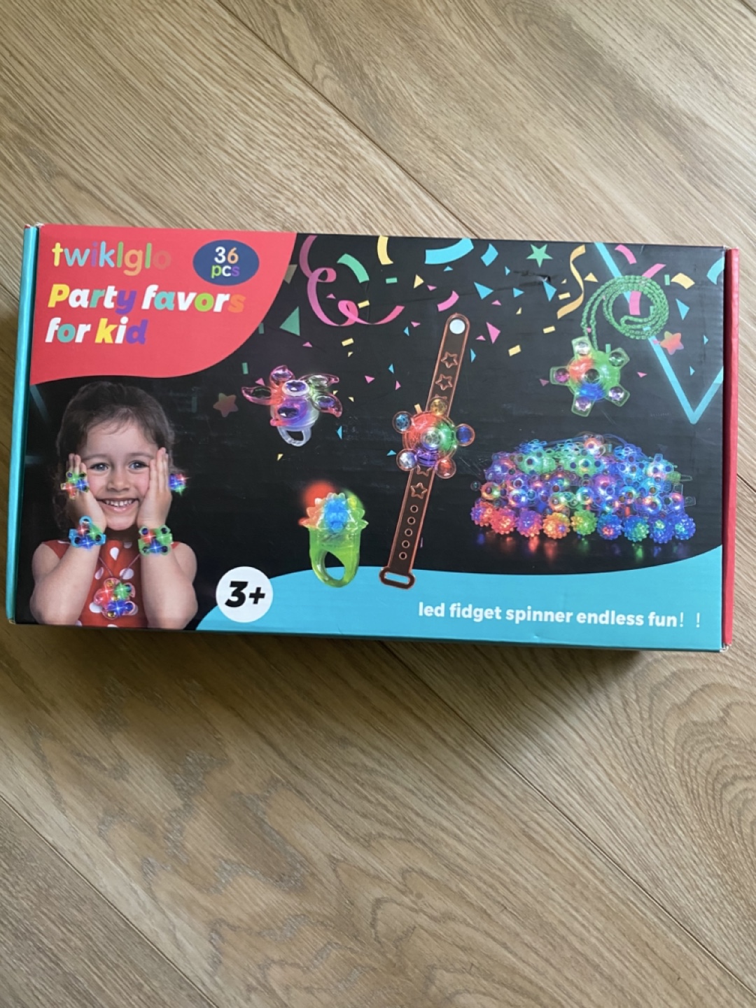 Twklglo LED Fidget Spinner Party Favours for Kids (36 pieces) - photo 2