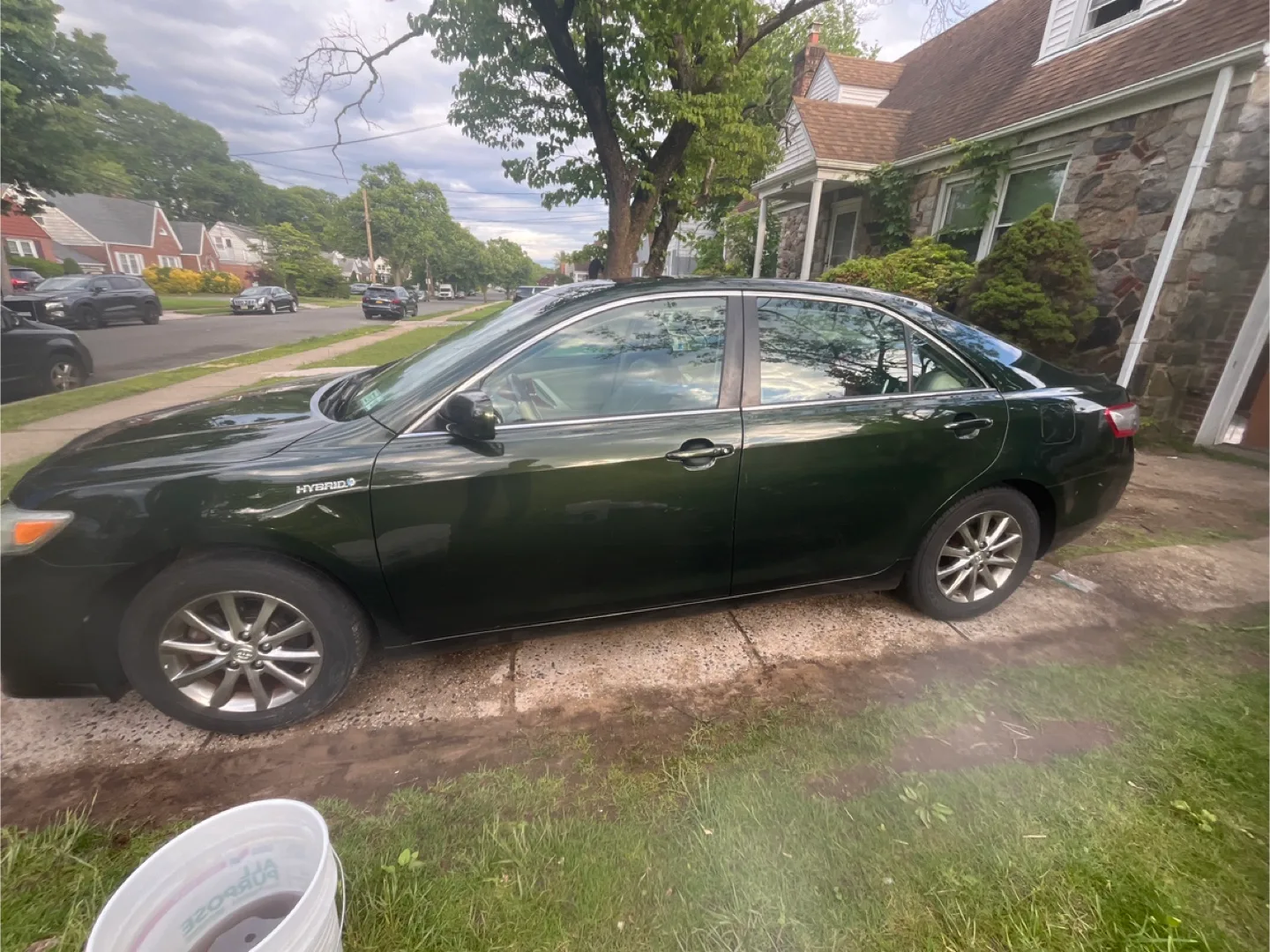 2012 Toyota Camry Hybrid image indicator(5)