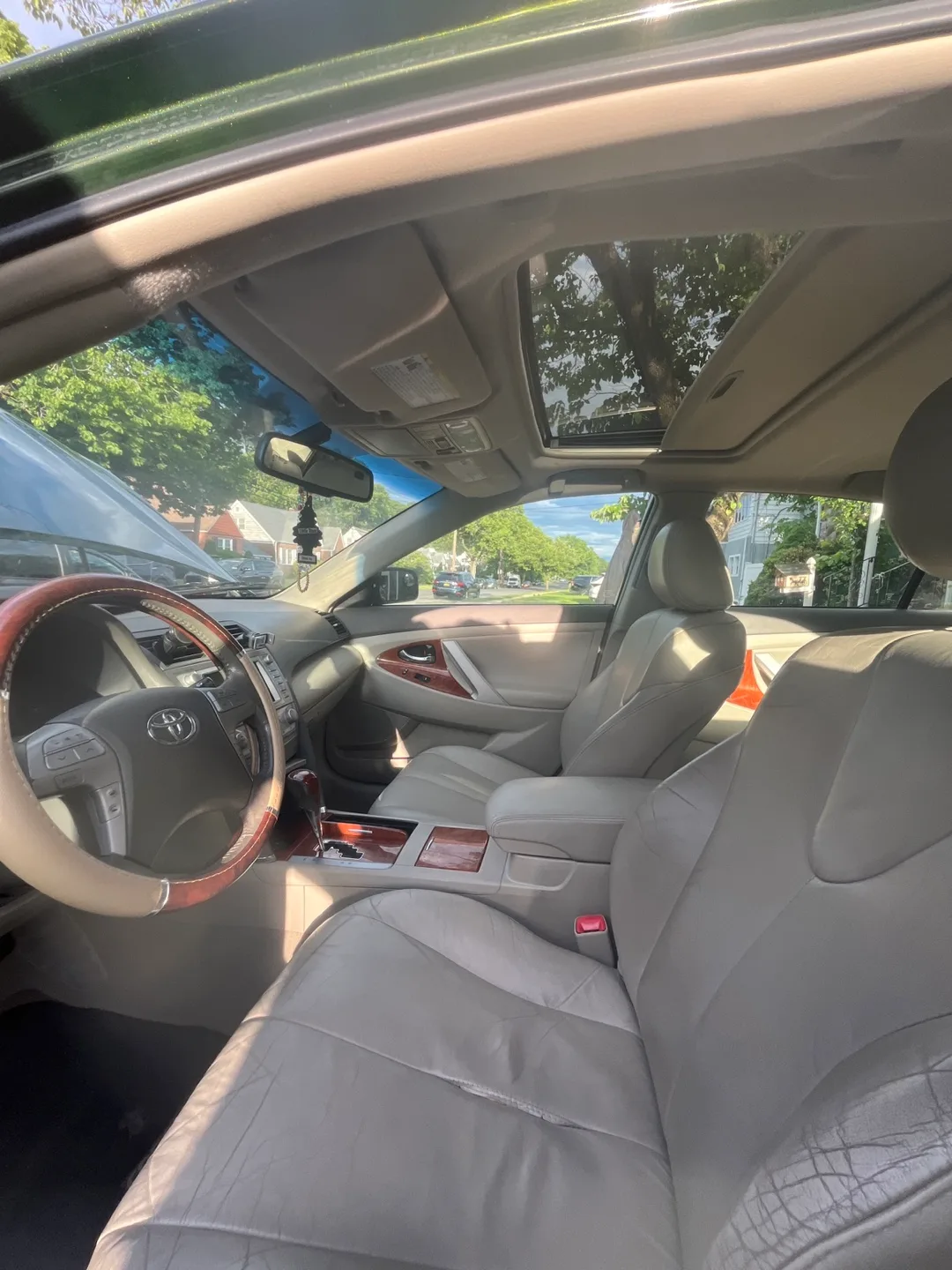 2012 Toyota Camry Hybrid image indicator(8)