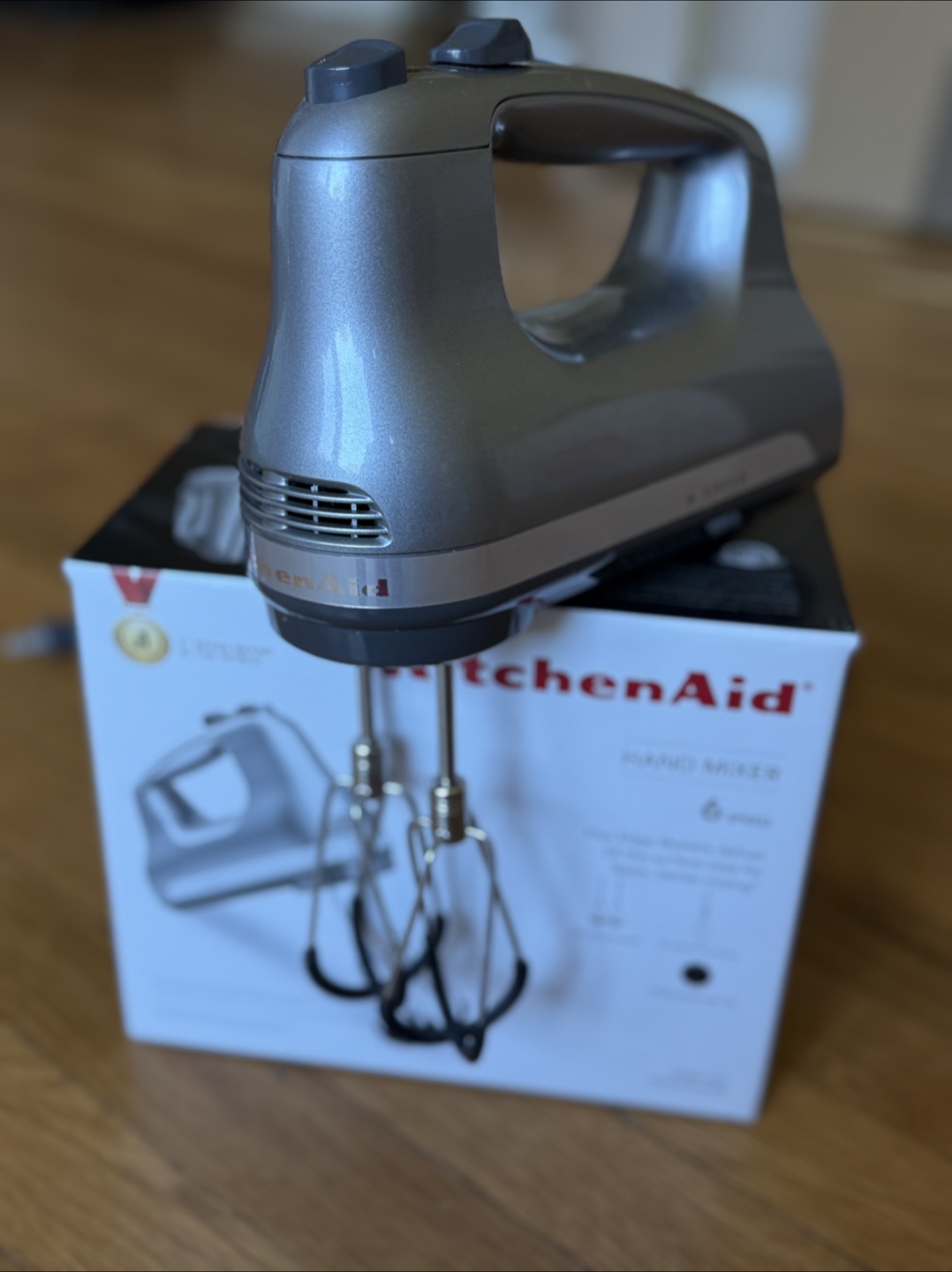 KitchenAid 6-Speed Hand Mixer