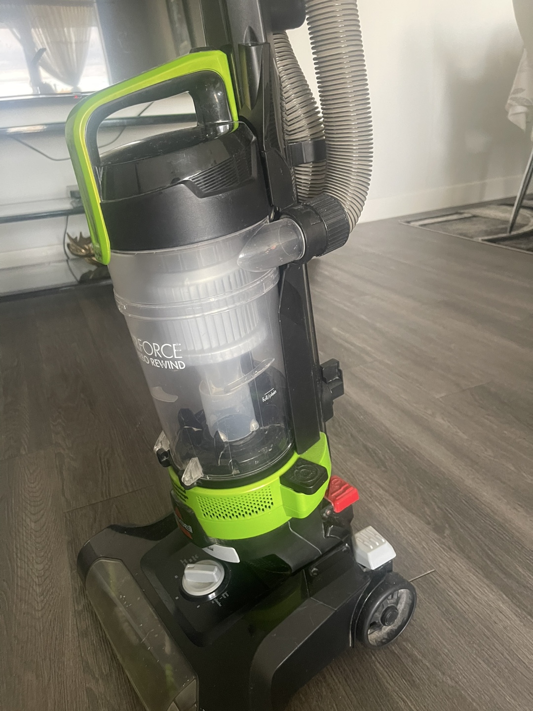 Bissell Powerforce Turbo Rewind Vacuum Cleaner - photo 3