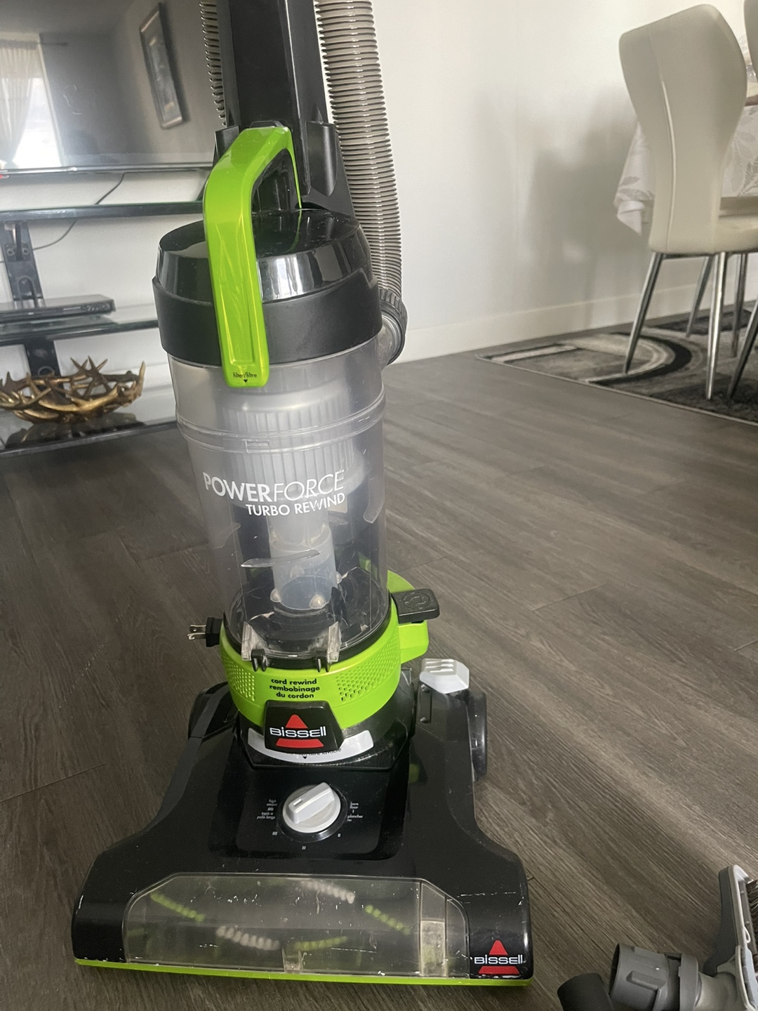 Bissell Powerforce Turbo Rewind Vacuum Cleaner - photo 2