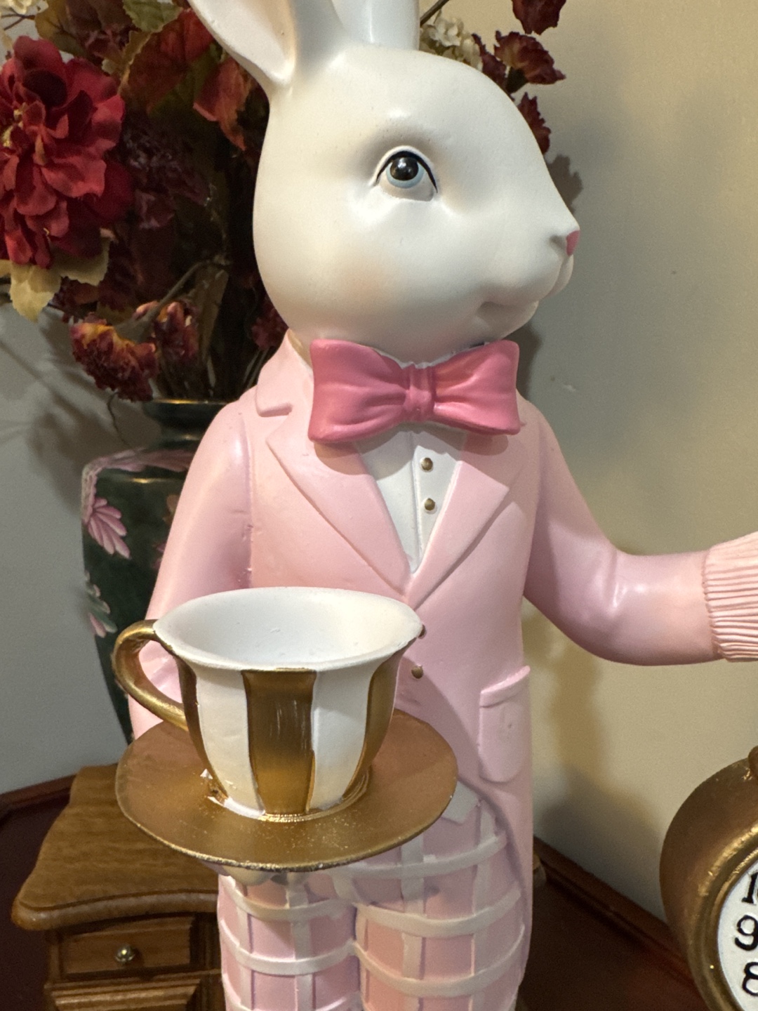 White Rabbit Figurine with Pocket Watch - photo 3