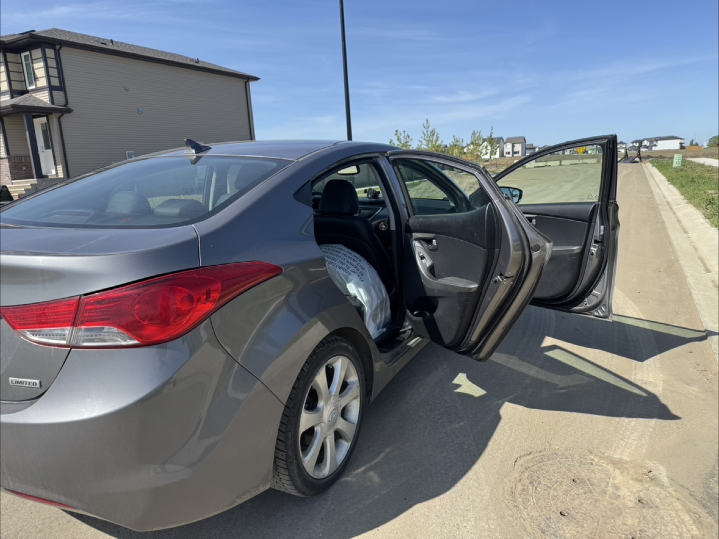 2012 Hyundai Elantra limited - photo 5