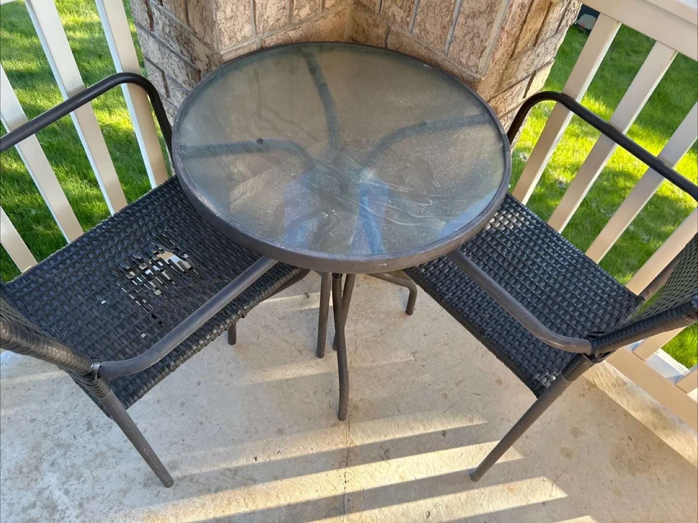 Outdoor Patio Set - Table and Two Chairs #freecycle thumbnail