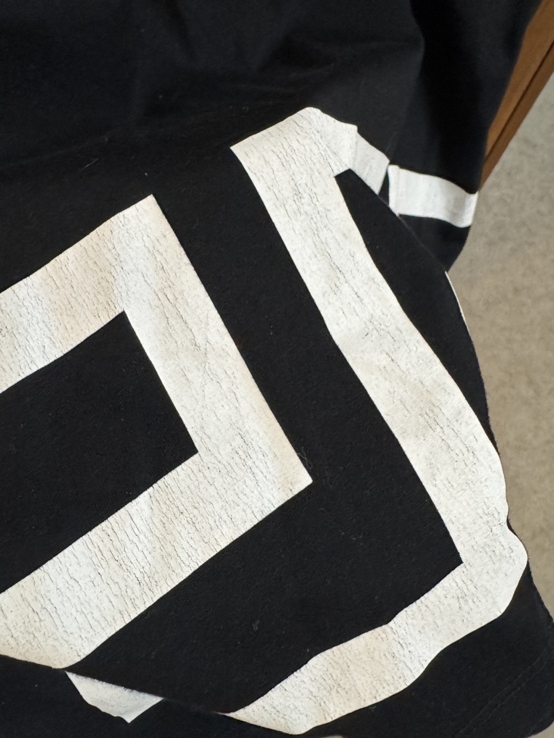 Versace Black T-Shirt with Greek Key Detail - photo 5