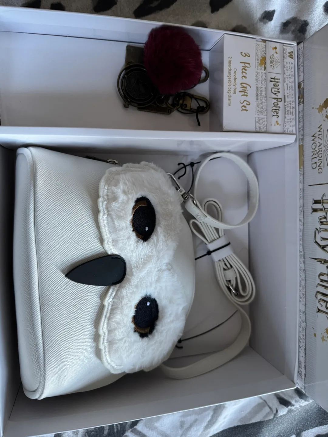 Harry Potter Hedwig Owl Crossbody Bag 3-Piece Gift Set image indicator(2)