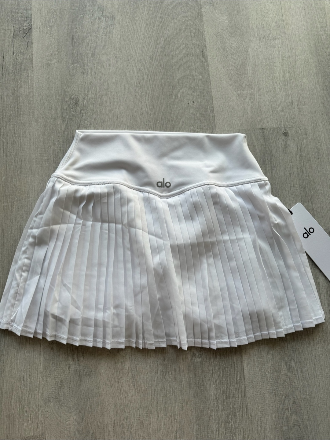 Alo Grand Slam Tennis Skirt - White - Brand New & Authentic - photo 2