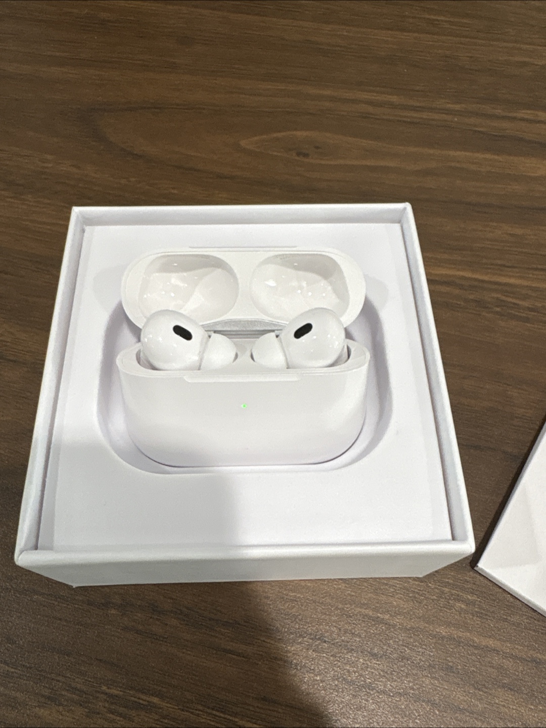 AirPods Pro (2nd gen) with MagSafe Charging Case - New - photo 4