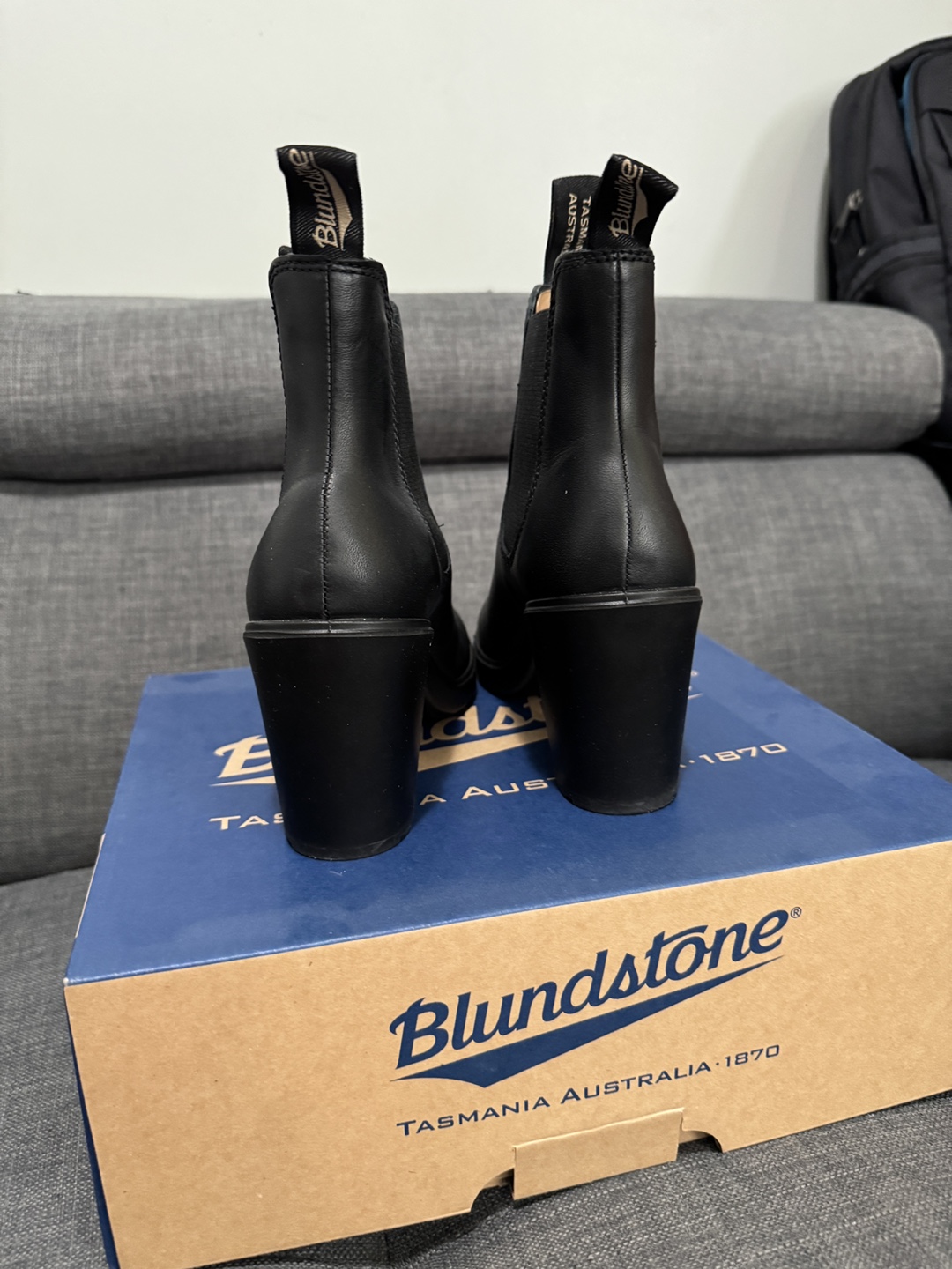 Blundstone Women's Series Hi Heel Chelsea Boots - Size 6 - photo 5