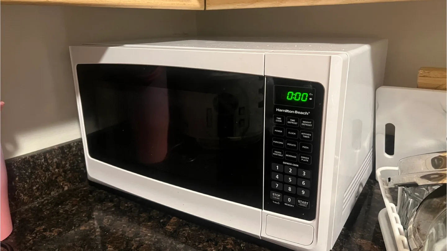 Hamilton Beach Microwave thumbnail