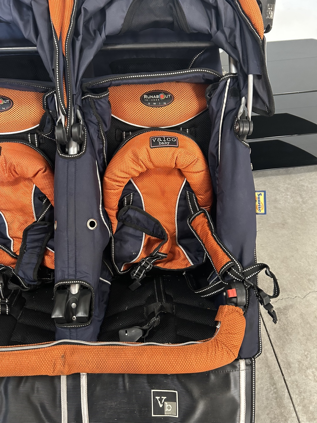 Valco Baby Runabout Twin Double Stroller - photo 3