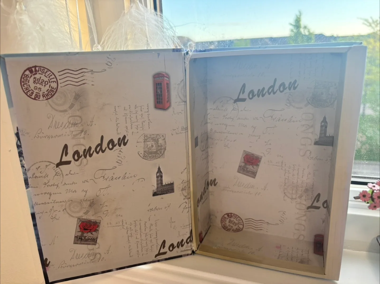 London-themed Decorative Book Box image indicator(6)