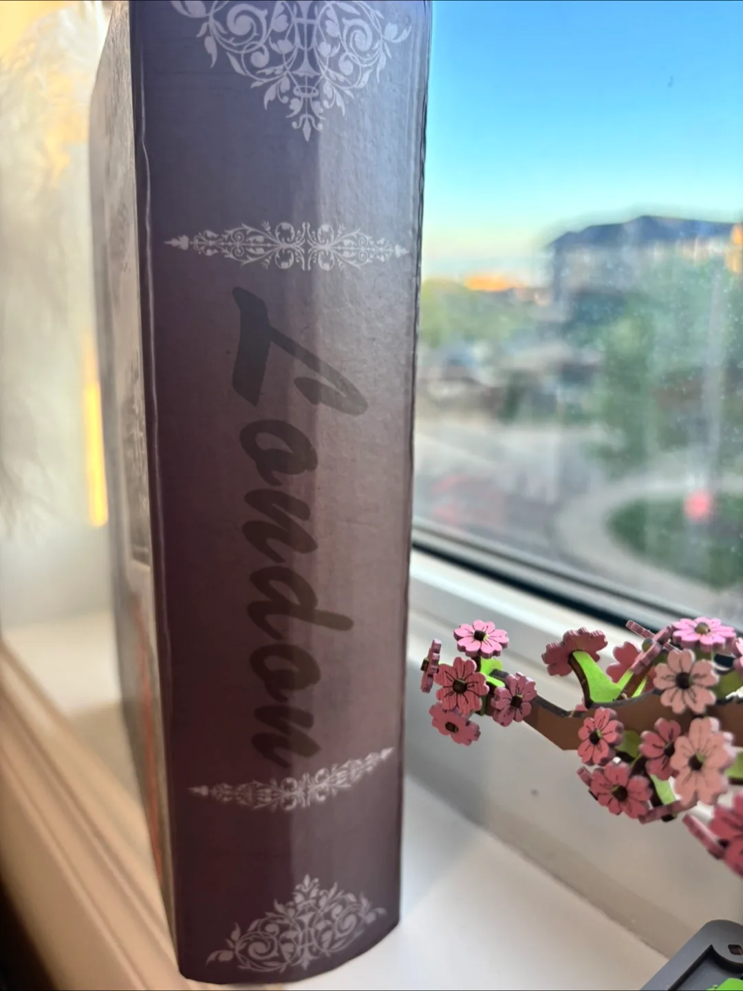 London-themed Decorative Book Box image indicator(5)