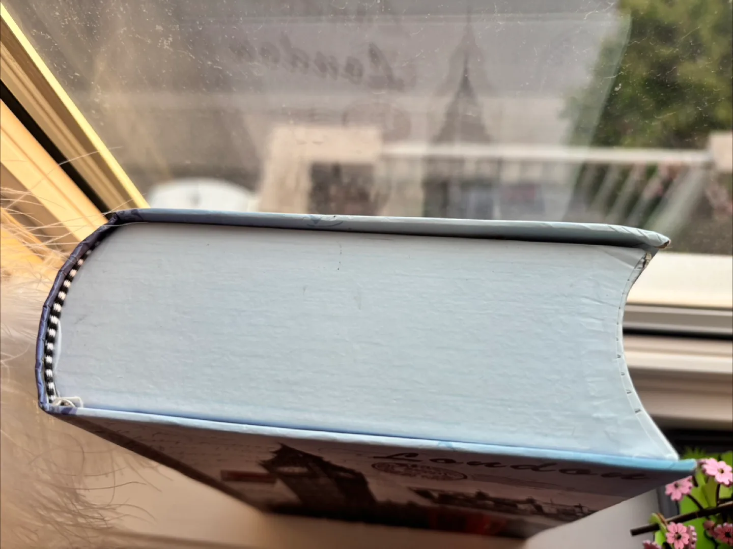 London-themed Decorative Book Box image indicator(3)