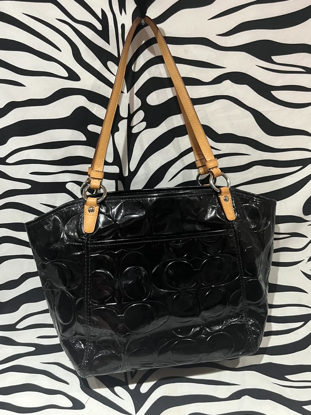 🌼 Vintage Black Coach Shoulder Bag 🌼 image indicator(8)