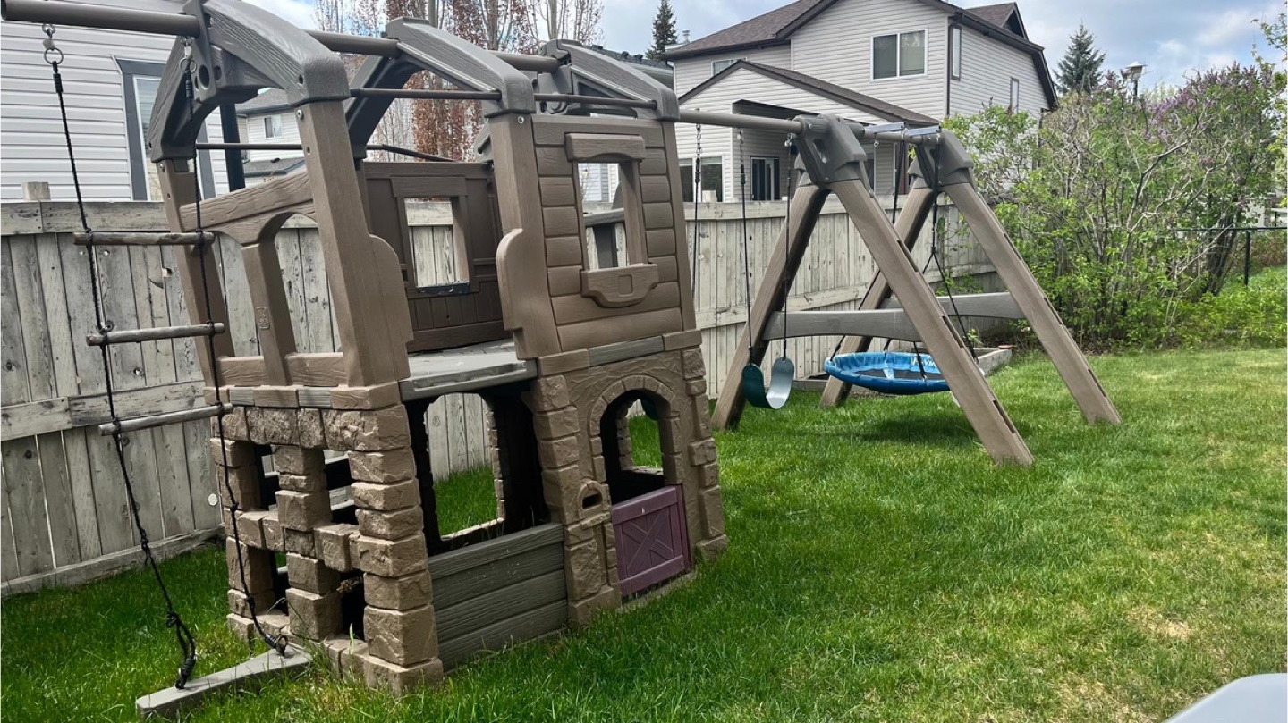 Kids Swing Set with Play House - photo 3