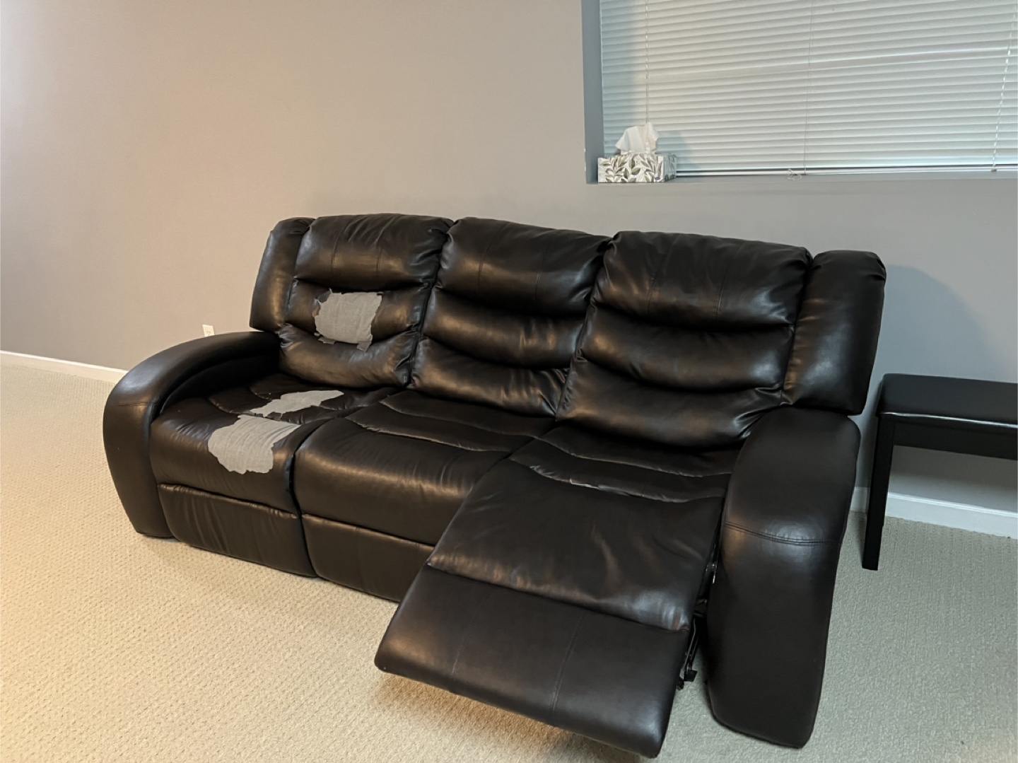 Black Leather Recliner Sofa - photo 2