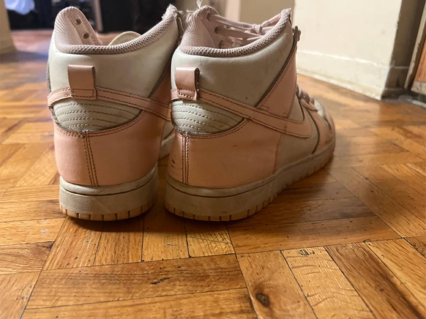 Nike Dunk High Premium SB - Pink image indicator(2)