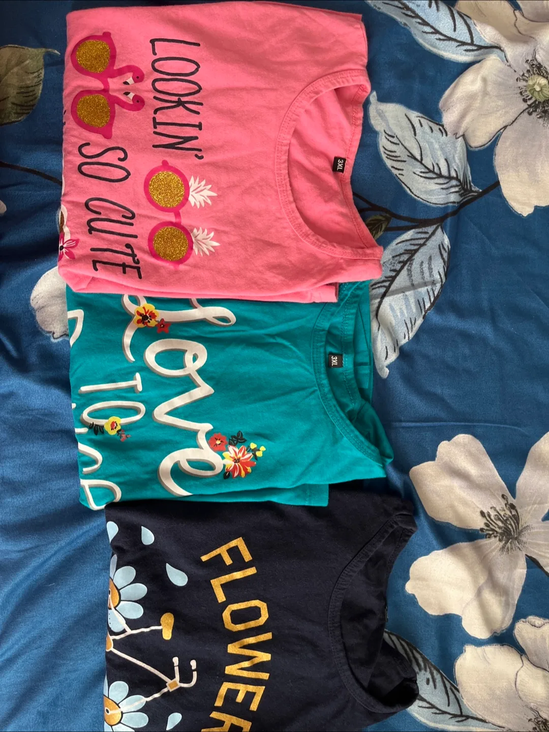 Set of 3 girls Graphic T-shirts Bundle(11 to 12 years) image indicator(2)
