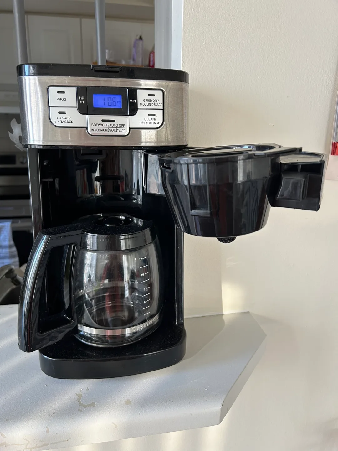 Cuisinart Grind & Brew 12-Cup Coffee Maker – Great Condition! thumbnail