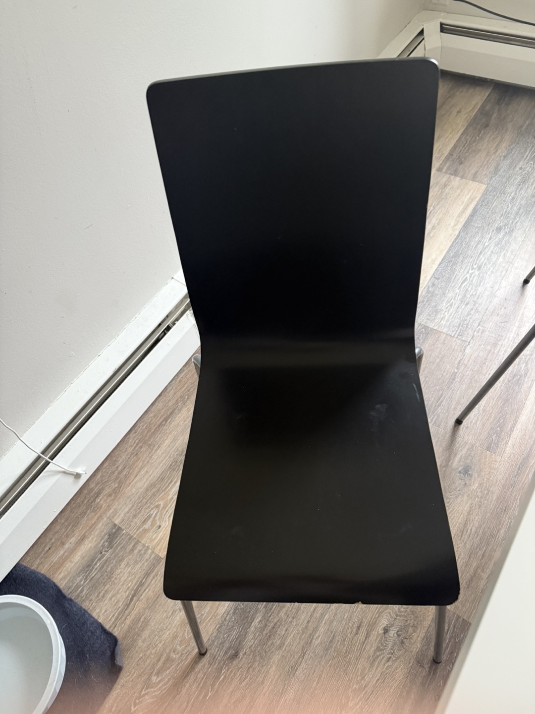 White Ikea Table and Four Black Chairs - photo 5