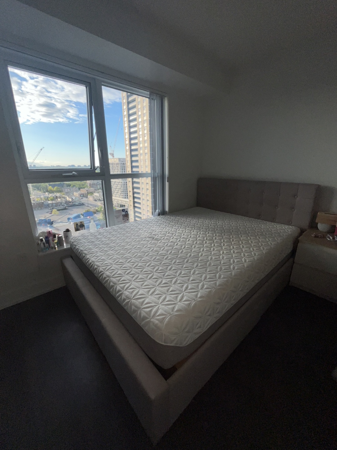 Queen Mattress with Platform Bed Frame and Storage Drawer