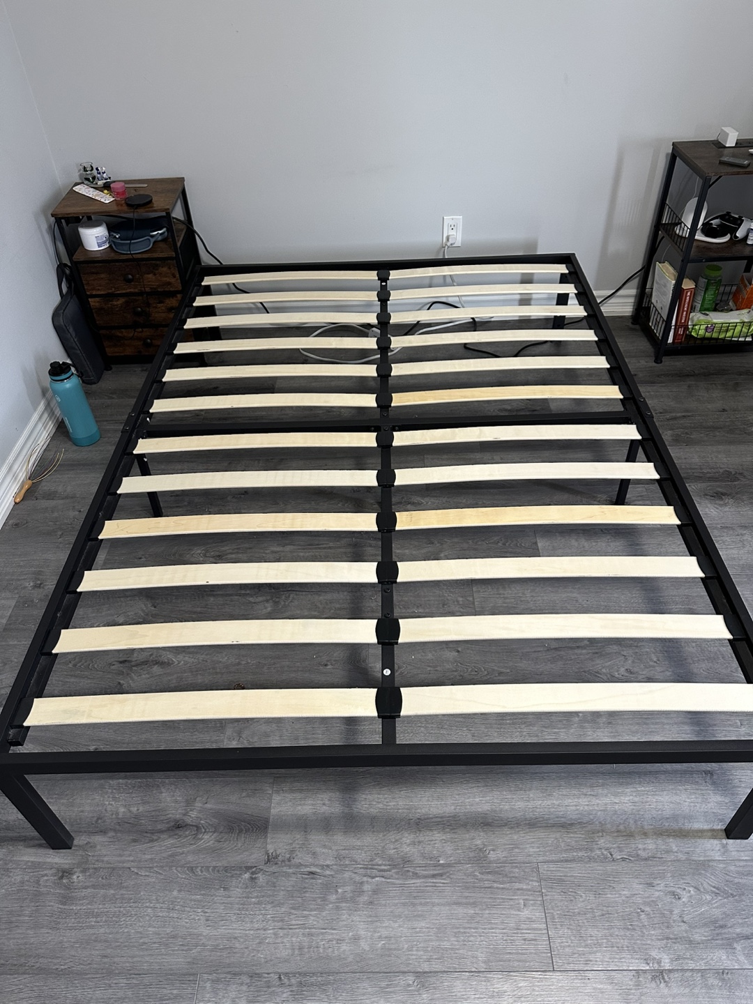 Queen Metal Bed Frame - photo 2