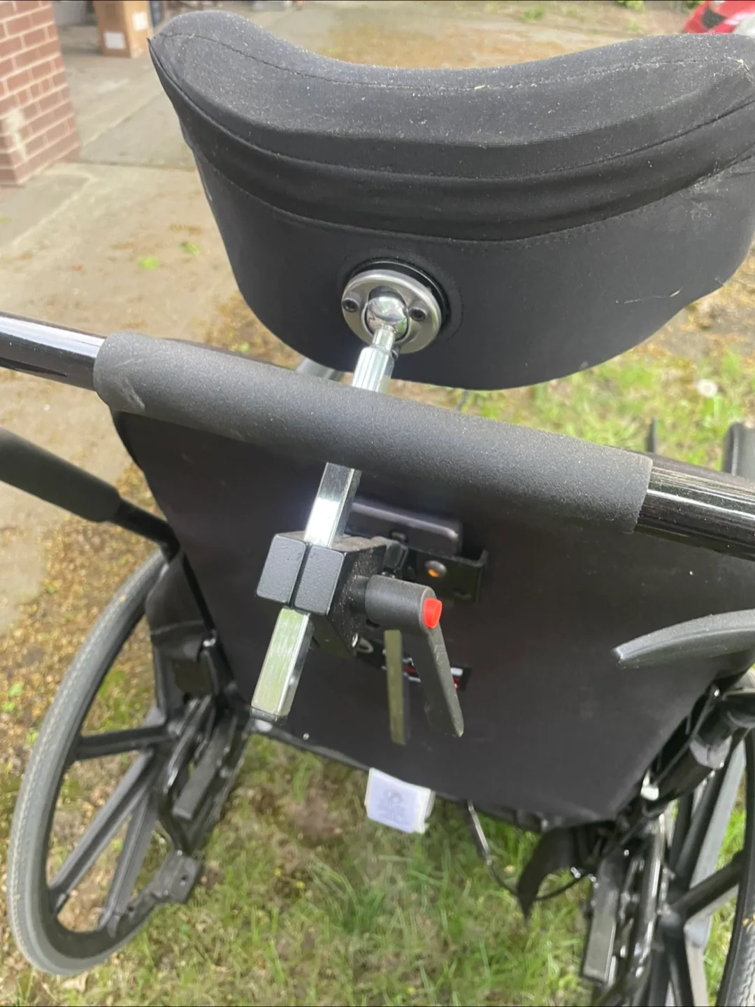 Maple leaf Quality Tilt chair image indicator(2)