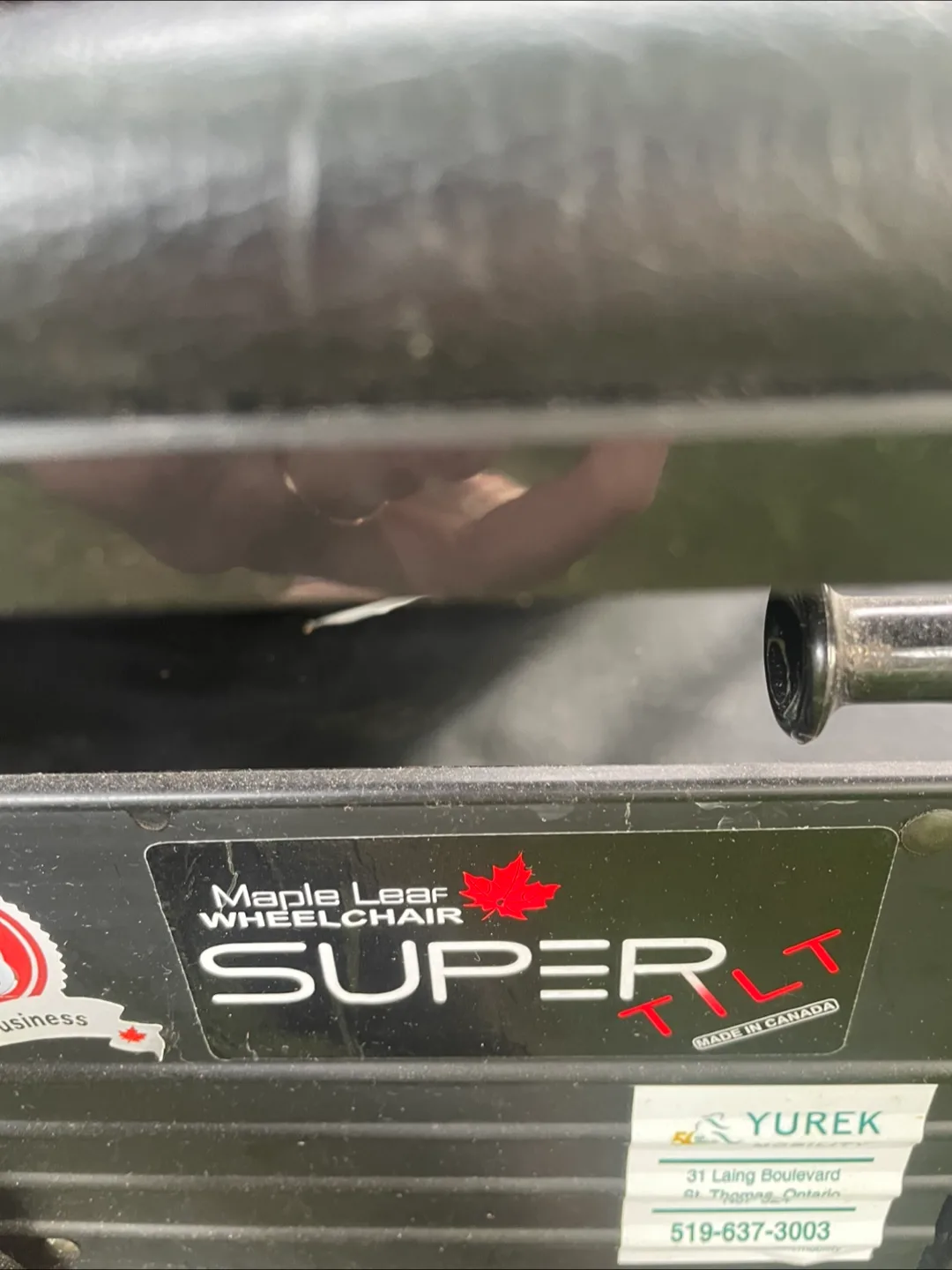 Maple leaf Quality Tilt chair image indicator(3)