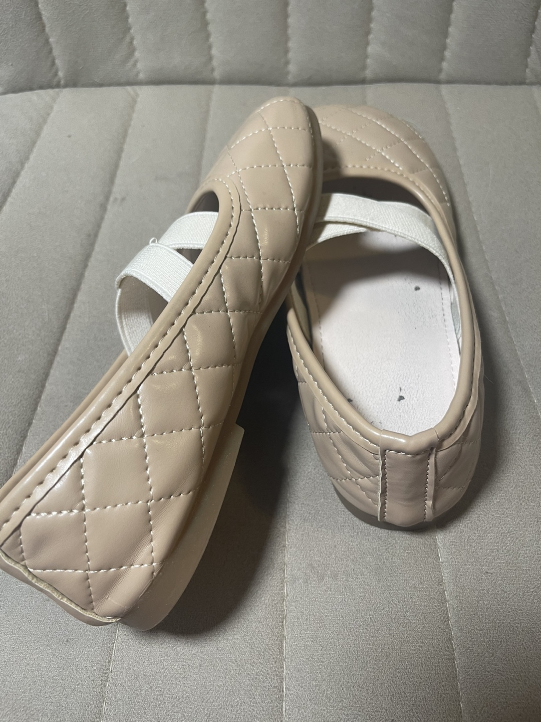 Girls' Beige Quilted Ballet Flats - Size 22 - photo 3