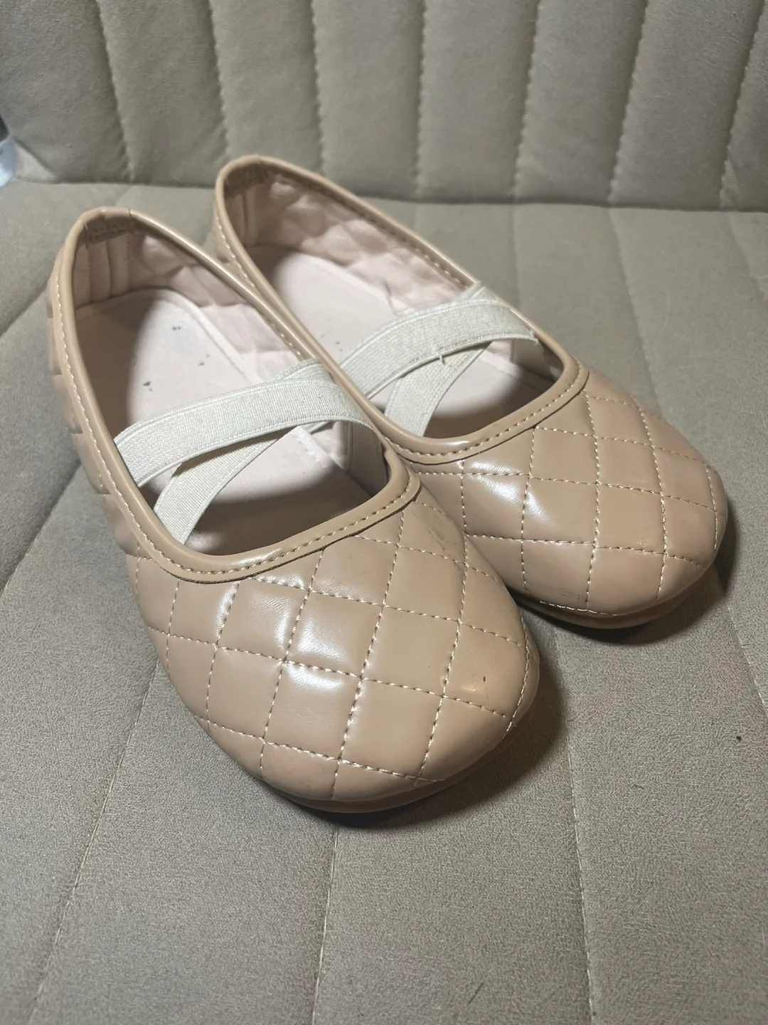 Girls' Beige Quilted Ballet Flats - Size 22 thumbnail