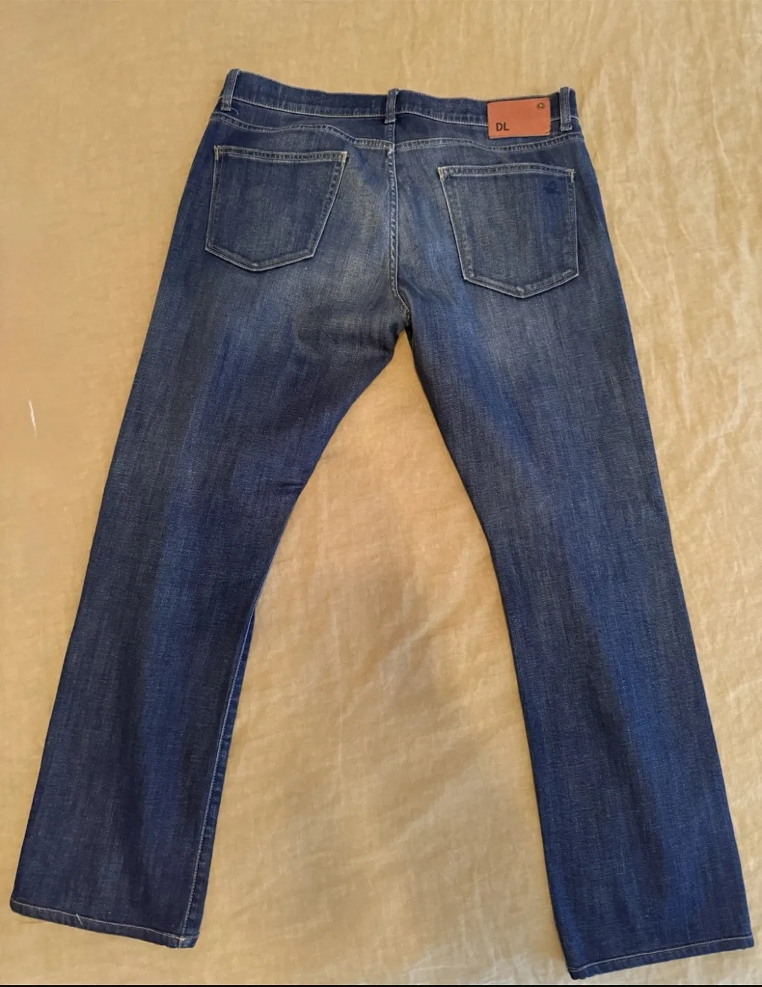 DL1961 Russell Slim Straight Jeans - Size 34 image indicator(2)