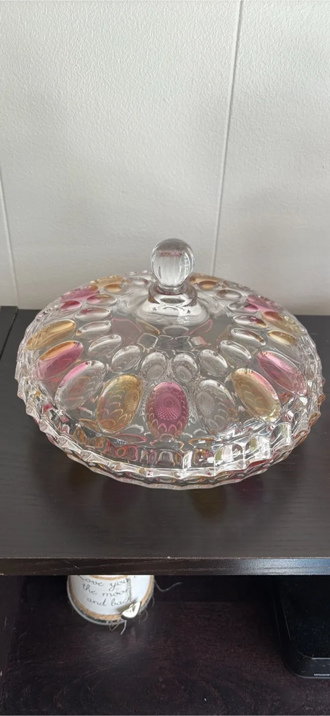 Set of Three Vintage Glass Candy Dishes with Lids image indicator(4)