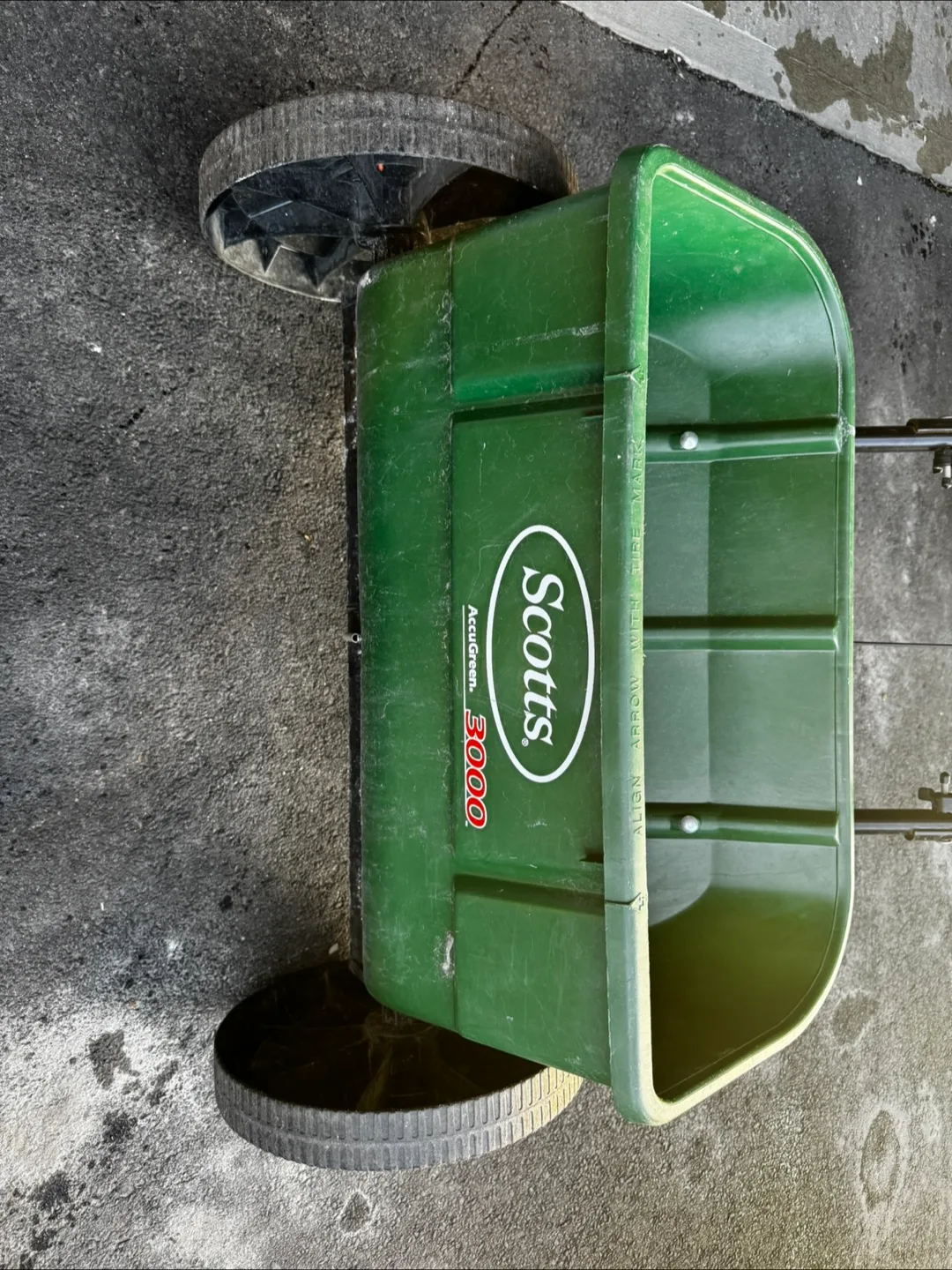 Scotts AccuSpread 3000 Broadcast Spreader thumbnail
