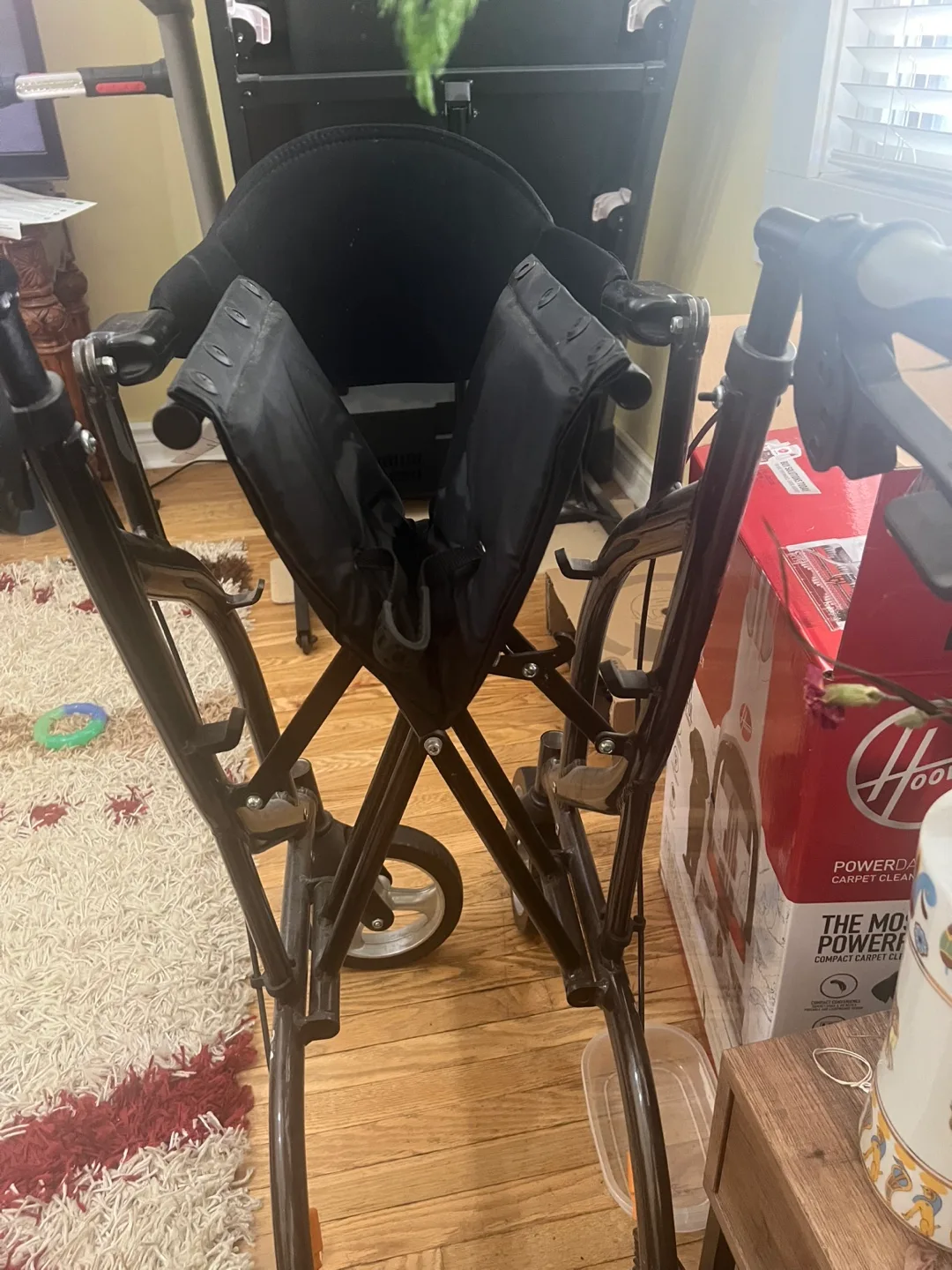 Used Fusion Rollator Walker image indicator(2)