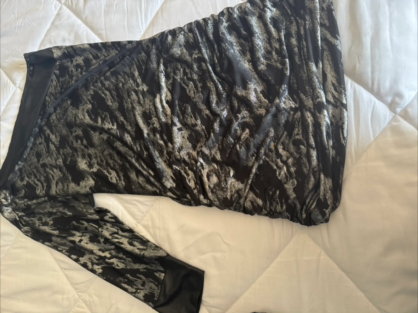 Bundle of 4,  dress $10 each image indicator(5)