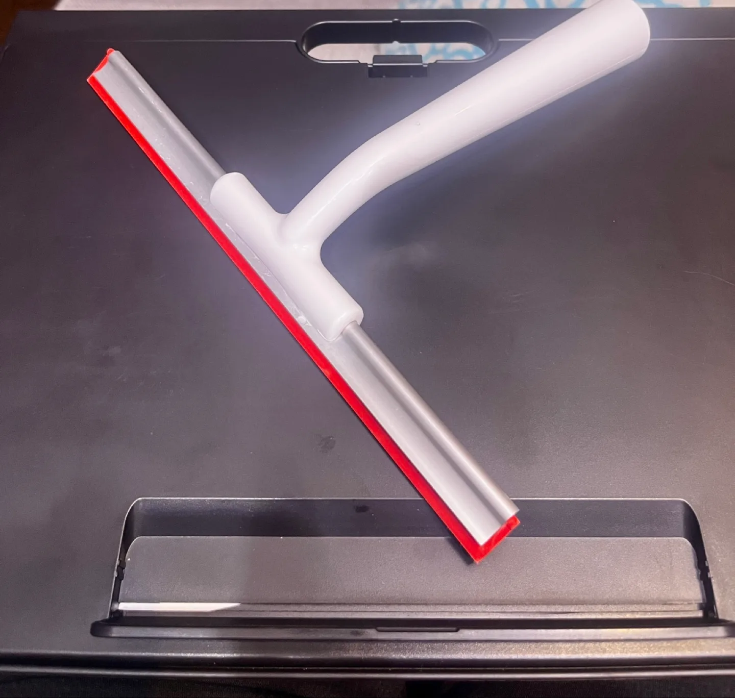 #freecycle 🌷Window/Shower Squeegee with Telescopic Handle image indicator(3)