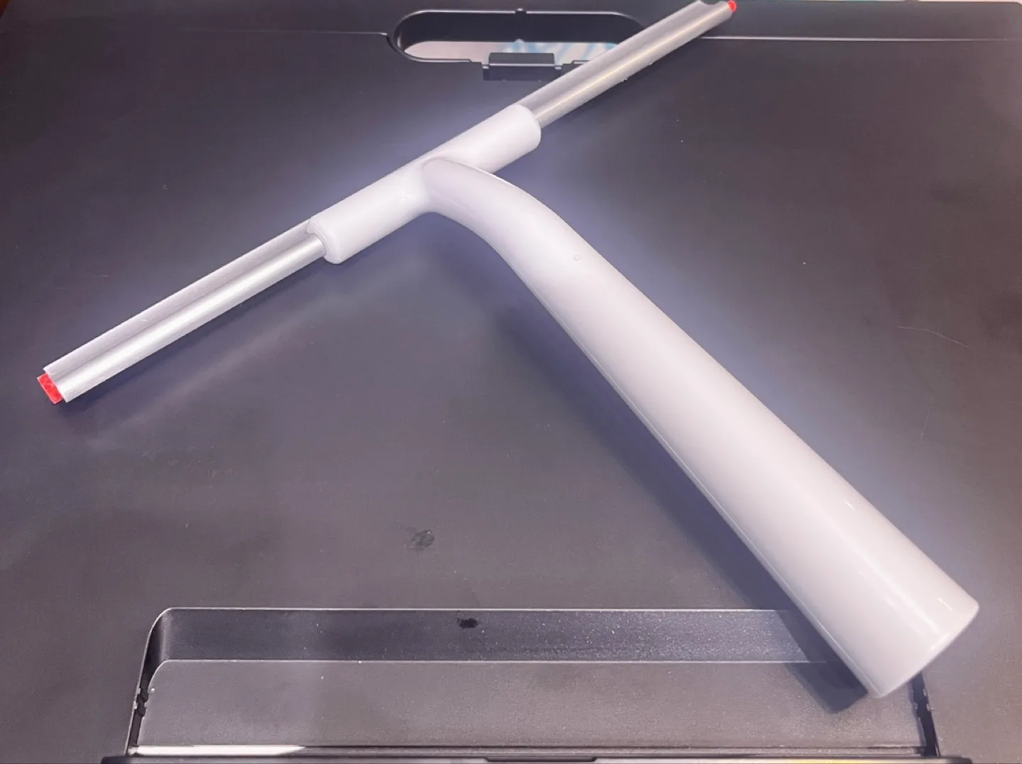 #freecycle 🌷Window/Shower Squeegee with Telescopic Handle image indicator(4)