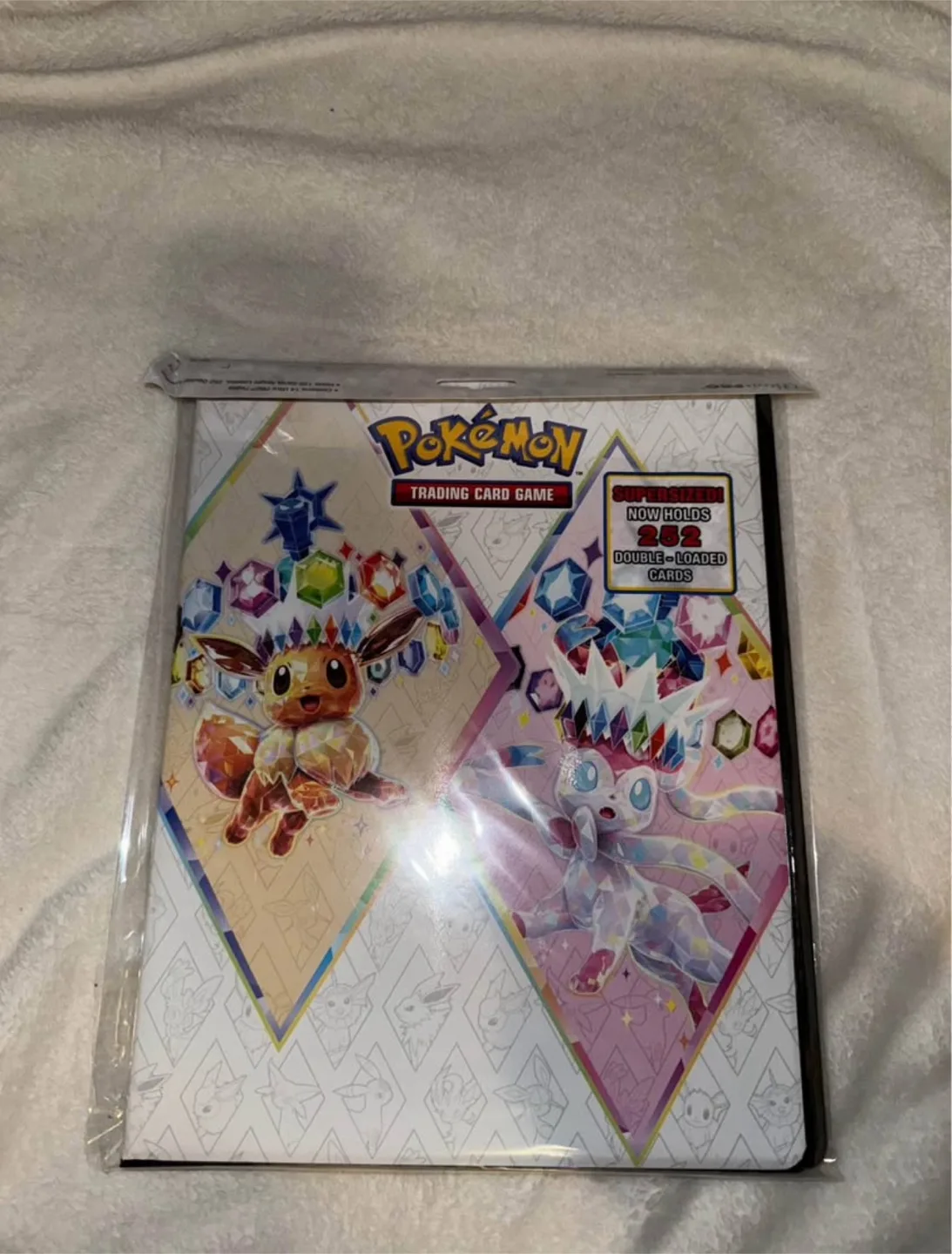 Pokemon Trading Card Game Ultra-PRO 252 Card Portfolio thumbnail