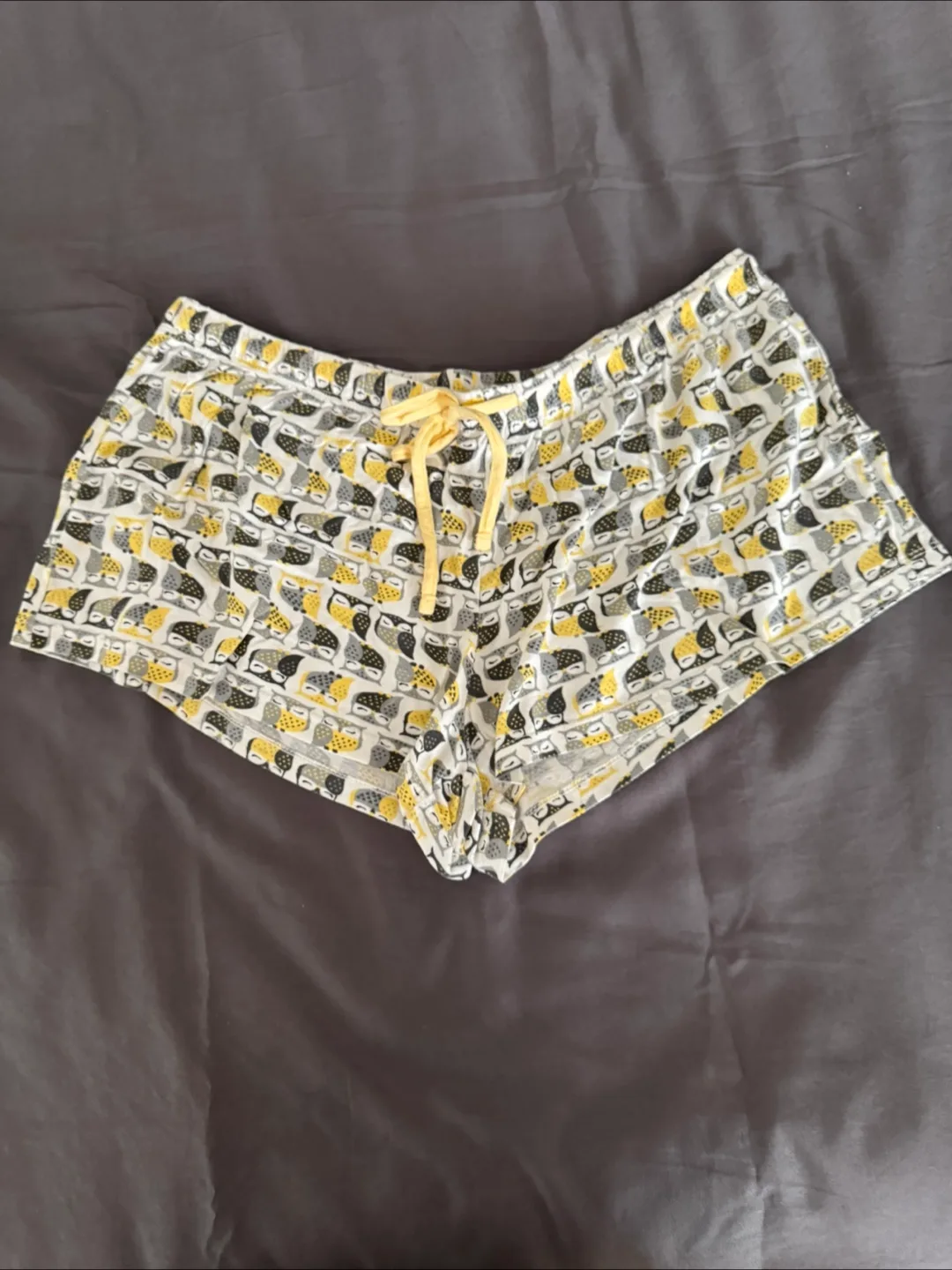 La Vie en Rose Women's Medium Owl Print Sleep Shorts thumbnail