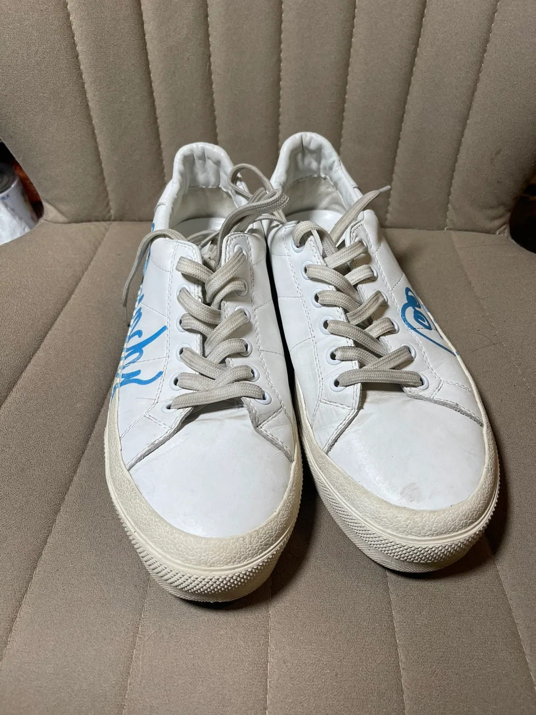 Unisex White Leather Sneakers thumbnail