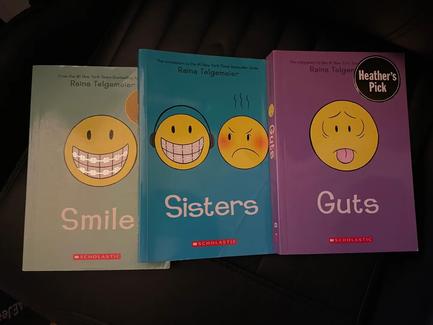 Raina Telgemeier Graphic Novel Collection: Smile, Sisters, Guts thumbnail