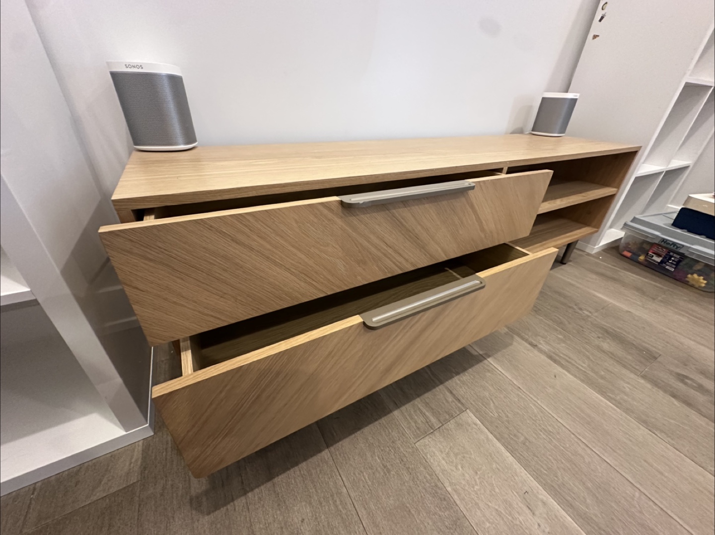 Article Nera 63” Low Media Unit - Oak - photo 4