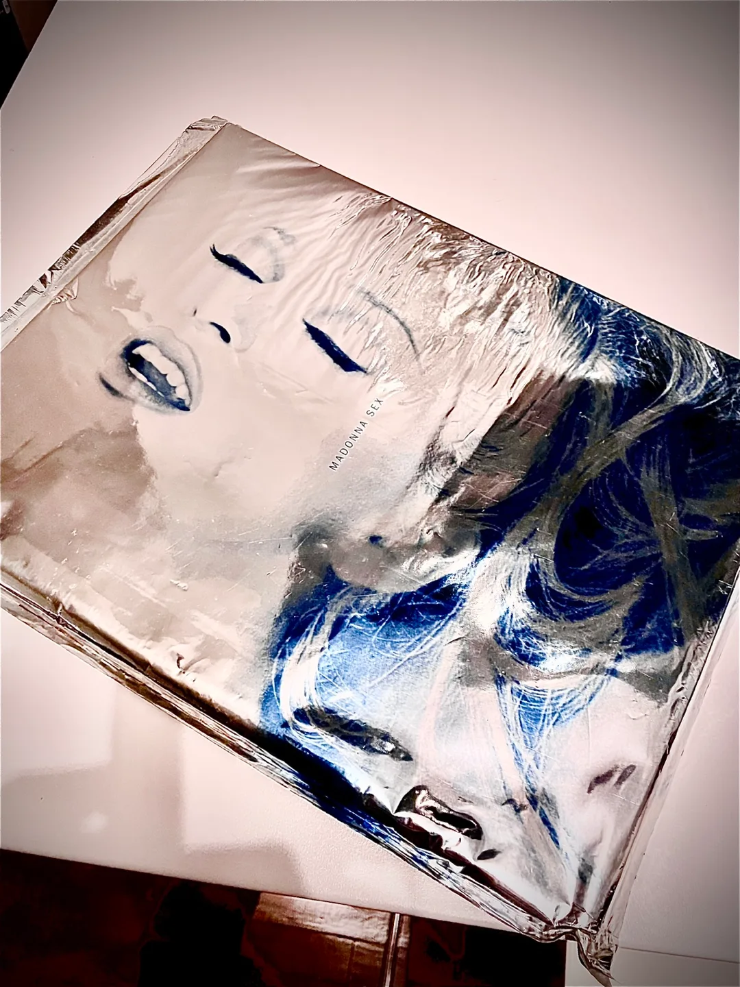 Madonna Sex Book - Special Collector's Edition image indicator(2)