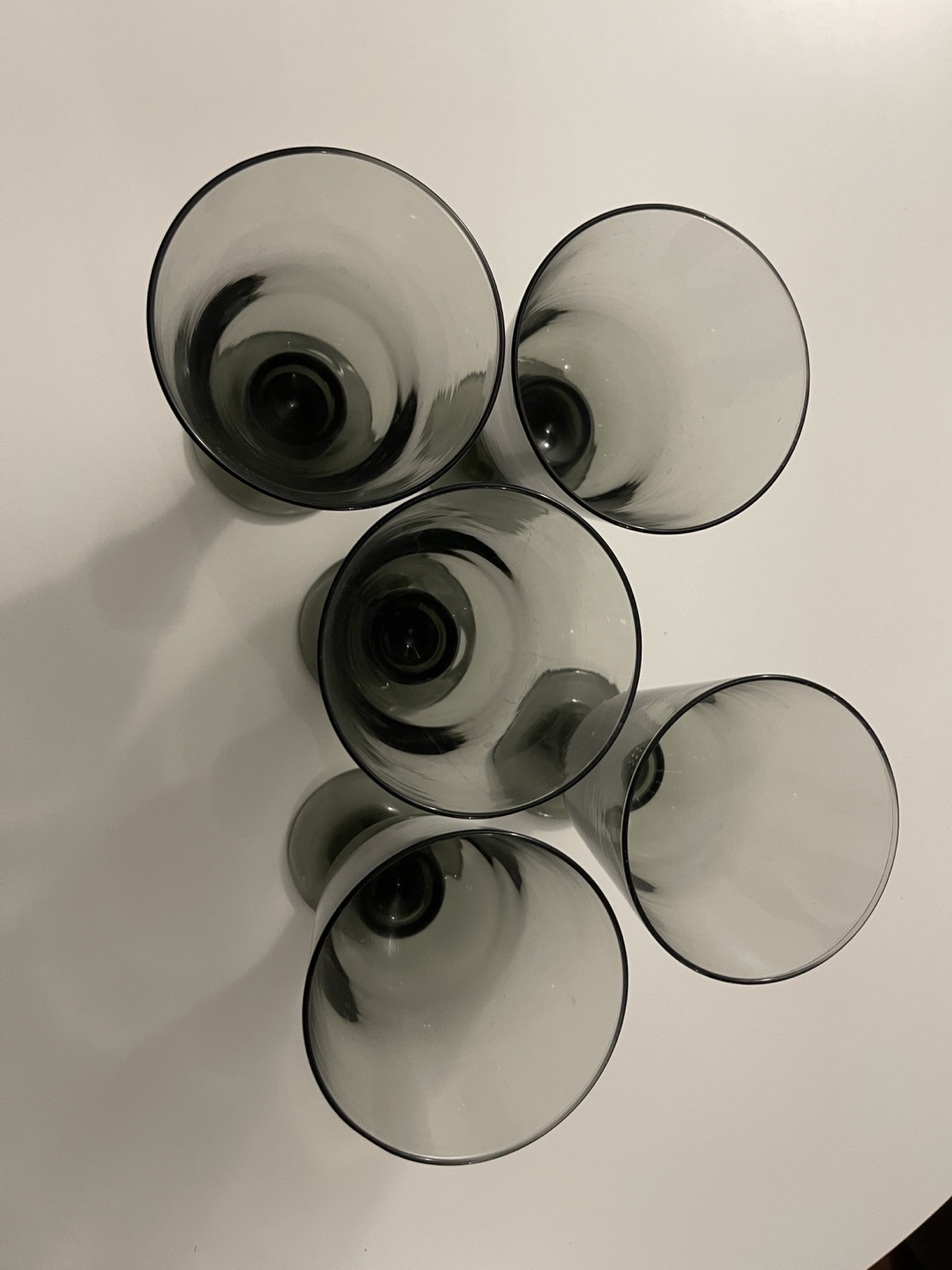 Set of 5 Smoked Grey Wine Glasses - photo 2