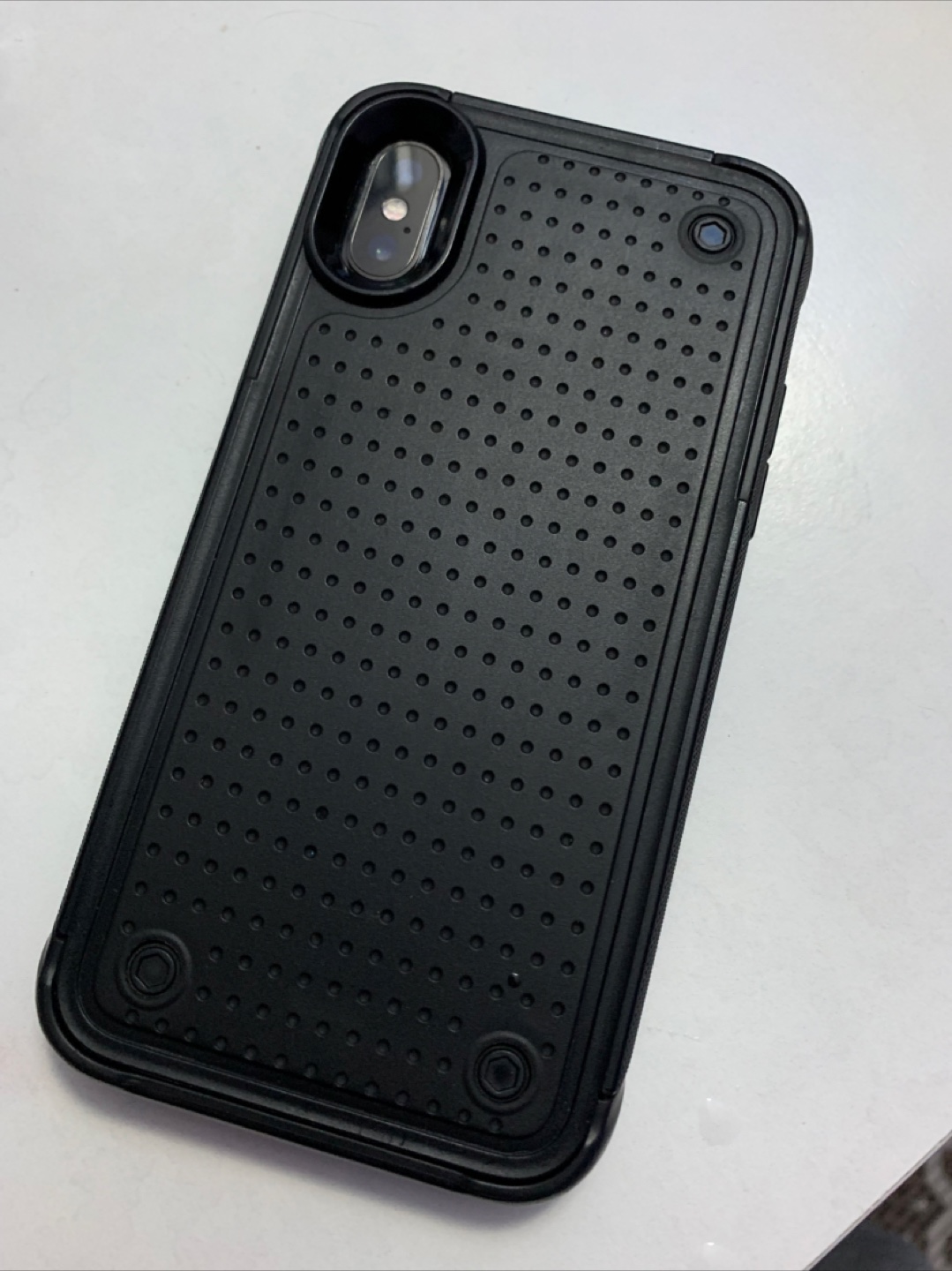 iPhone X in Black with Case 64GB - photo 4