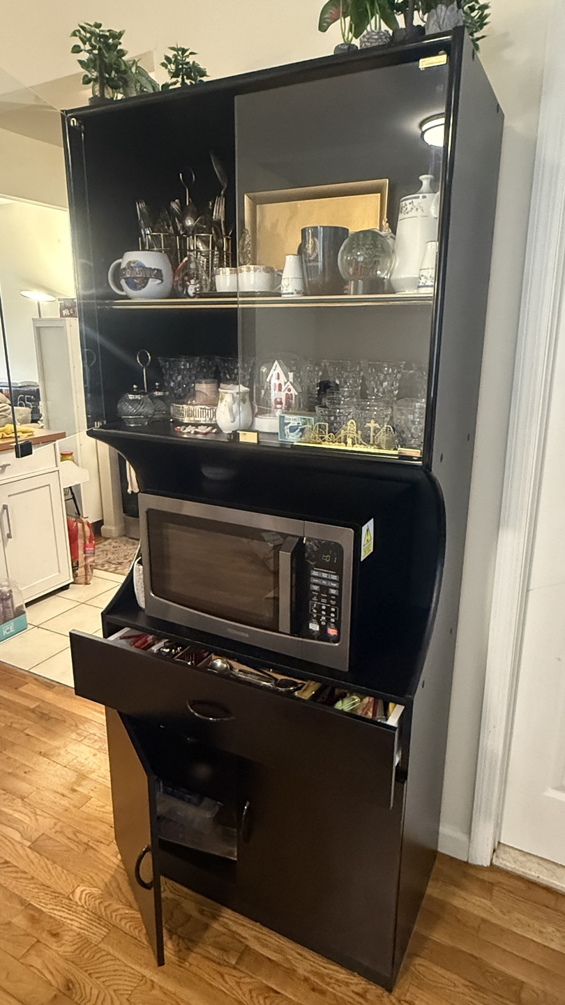 Toshiba Microwave - photo 3
