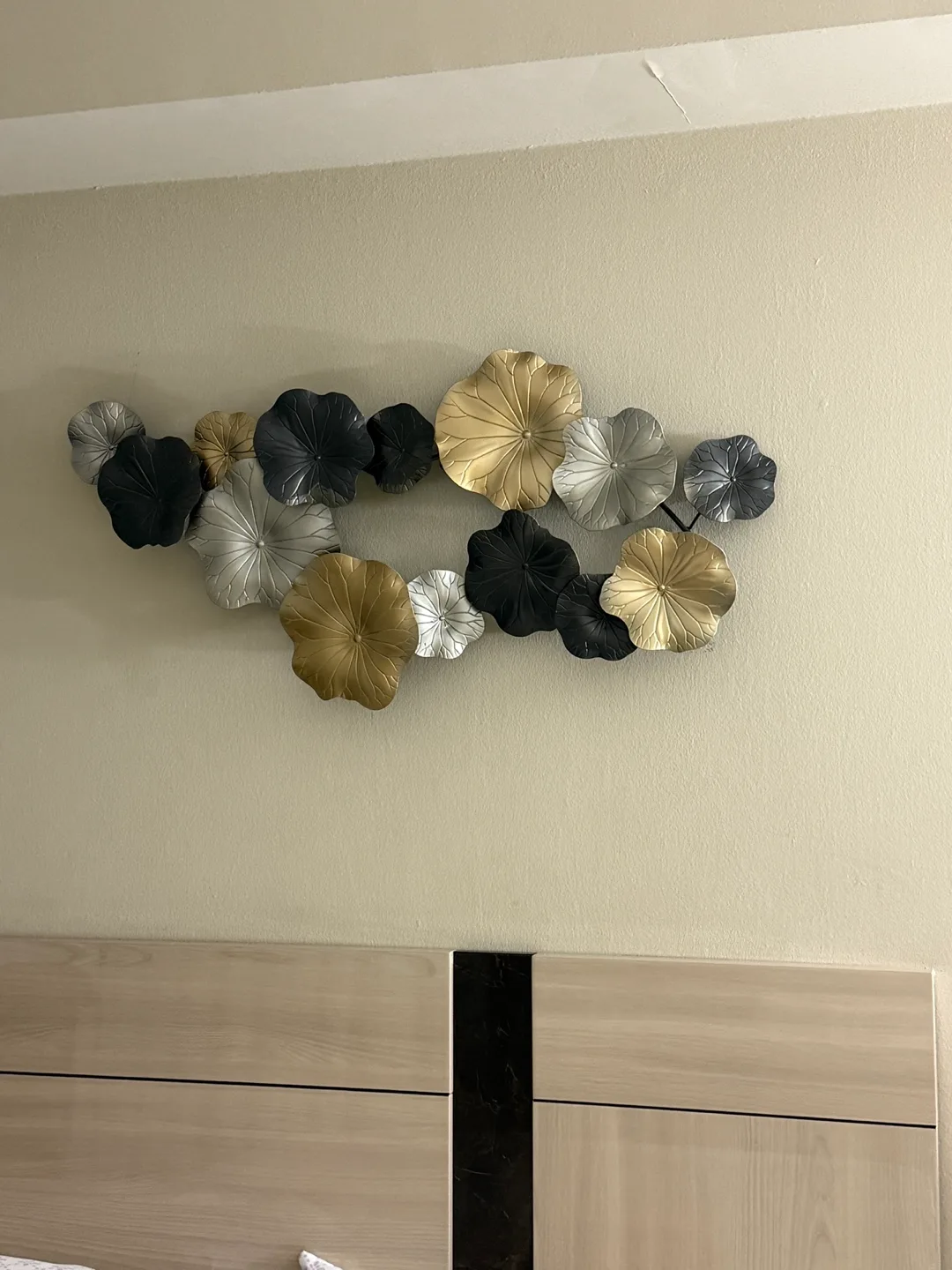 Metal Wall Decor - Lotus Flower Design thumbnail